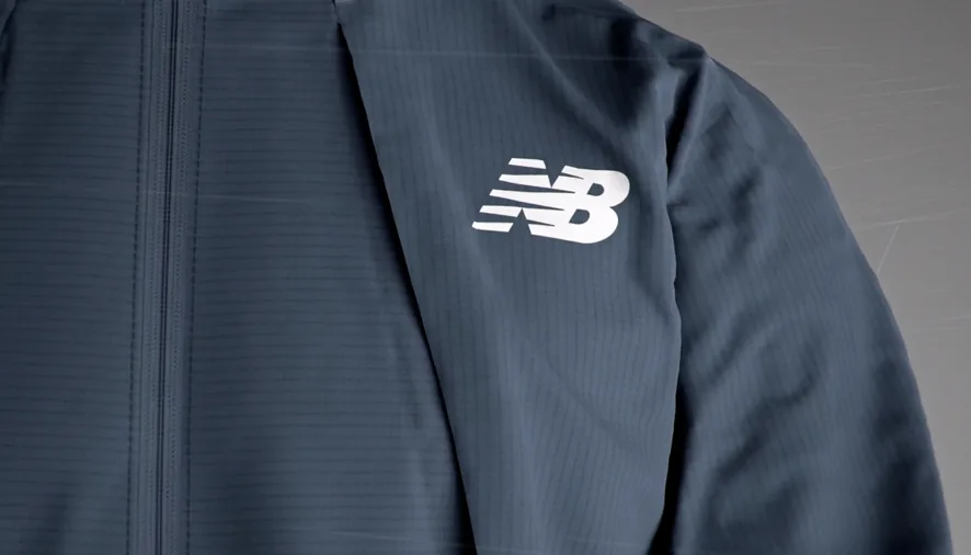Jacket front with the New Balance logo on the chest